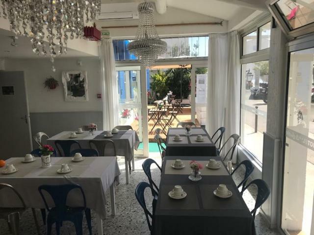 Le Castelet Hotel